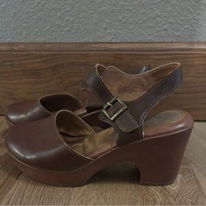 boc Brown Leather Mules with Buckle